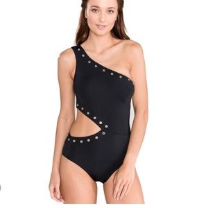 Michael kors one piece 👙